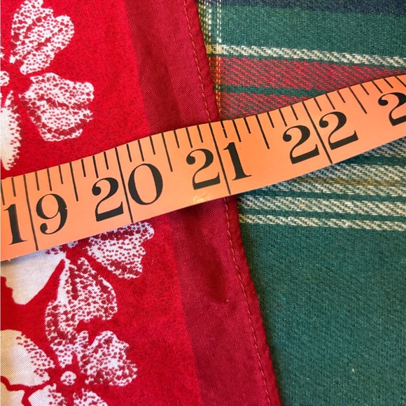 Vintage Bundle of Bandanas! - Picture 10 of 16